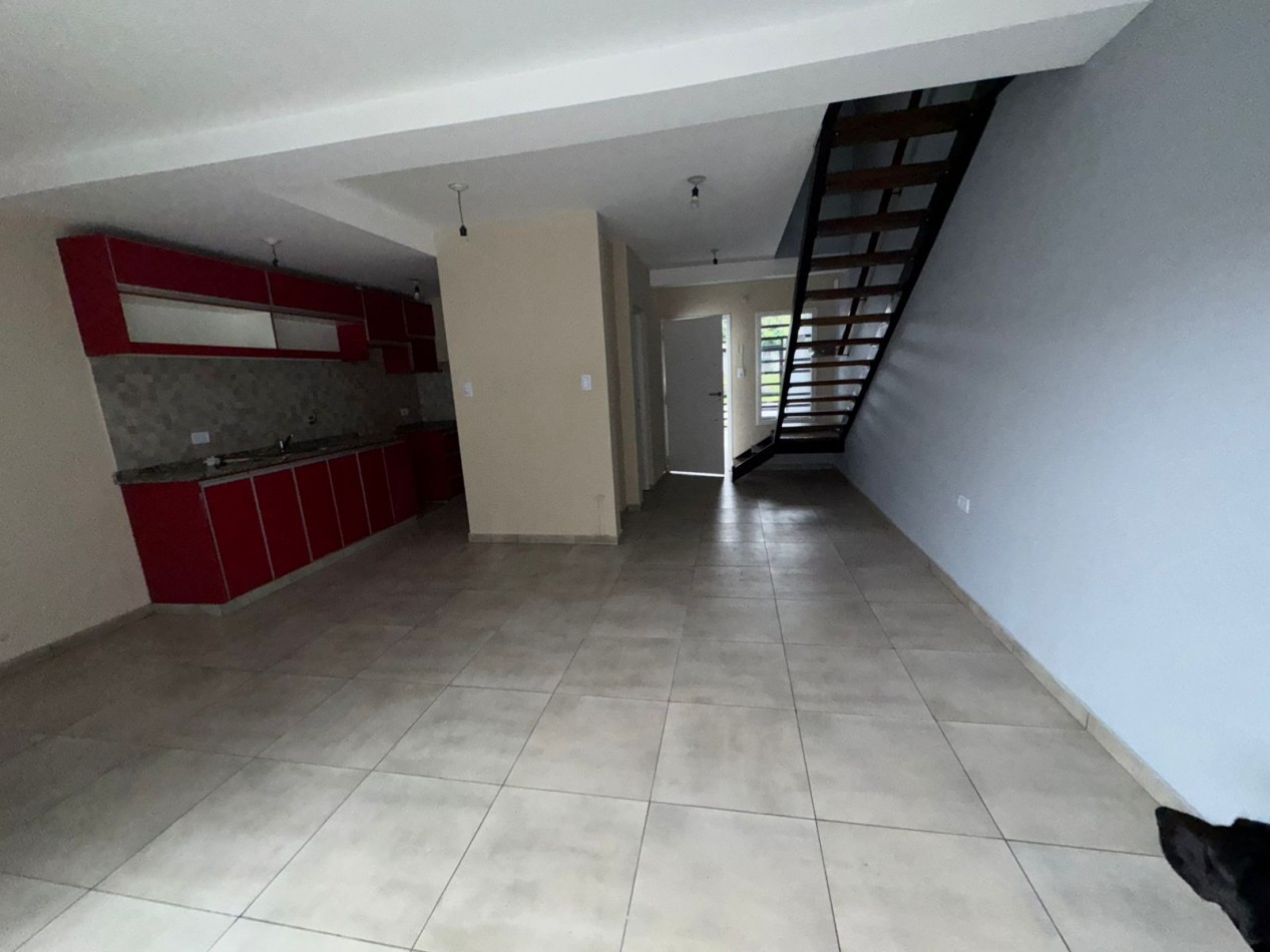 ALQUILER SAN LORENZO 2600