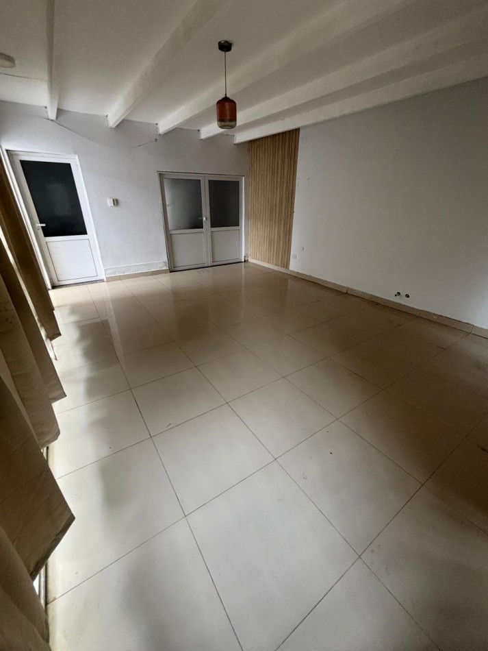 CASA EN VENTA - LOMAS DE TAFI 